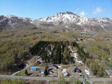 ＮＩＳＥＫＯ　ＡＮＮＵＰＵＲＩＲＥＳＩＤＥＮＣＥＳ　ＬＯＴ３