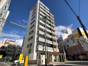 外観／西側から撮影